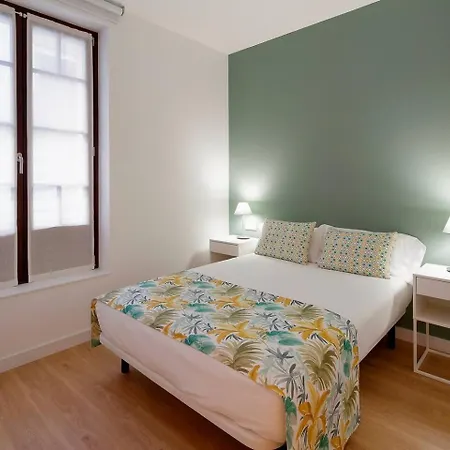 Patio De Caveda Izda. Avg Appartement Gijón