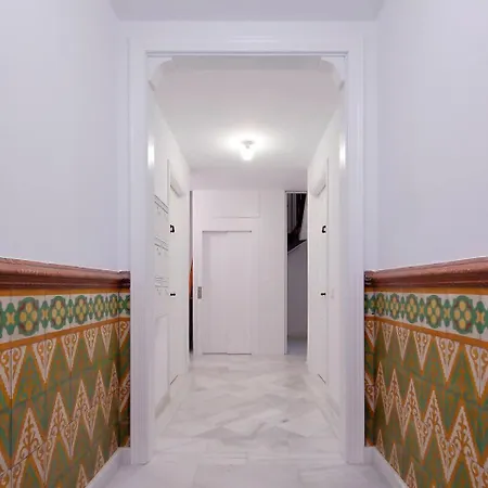 Patio De Caveda Izda. Avg Appartement