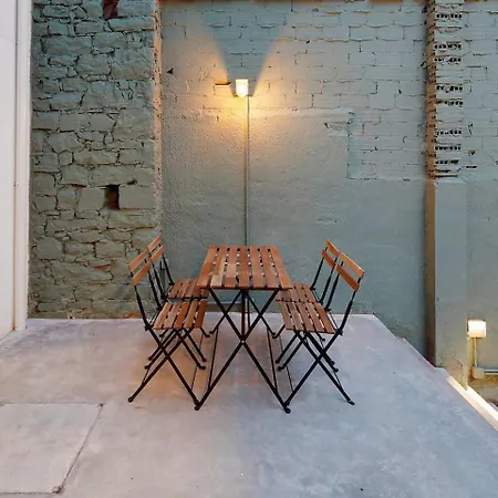 Patio De Caveda Izda Appartement Gijón